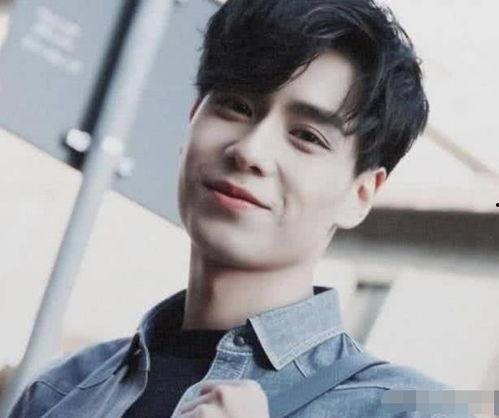 男明星最新爆料新闻,揭秘幕后黑幕与真实生活 第3张 男明星最新爆料新闻,揭秘幕后黑幕与真实生活 第3张